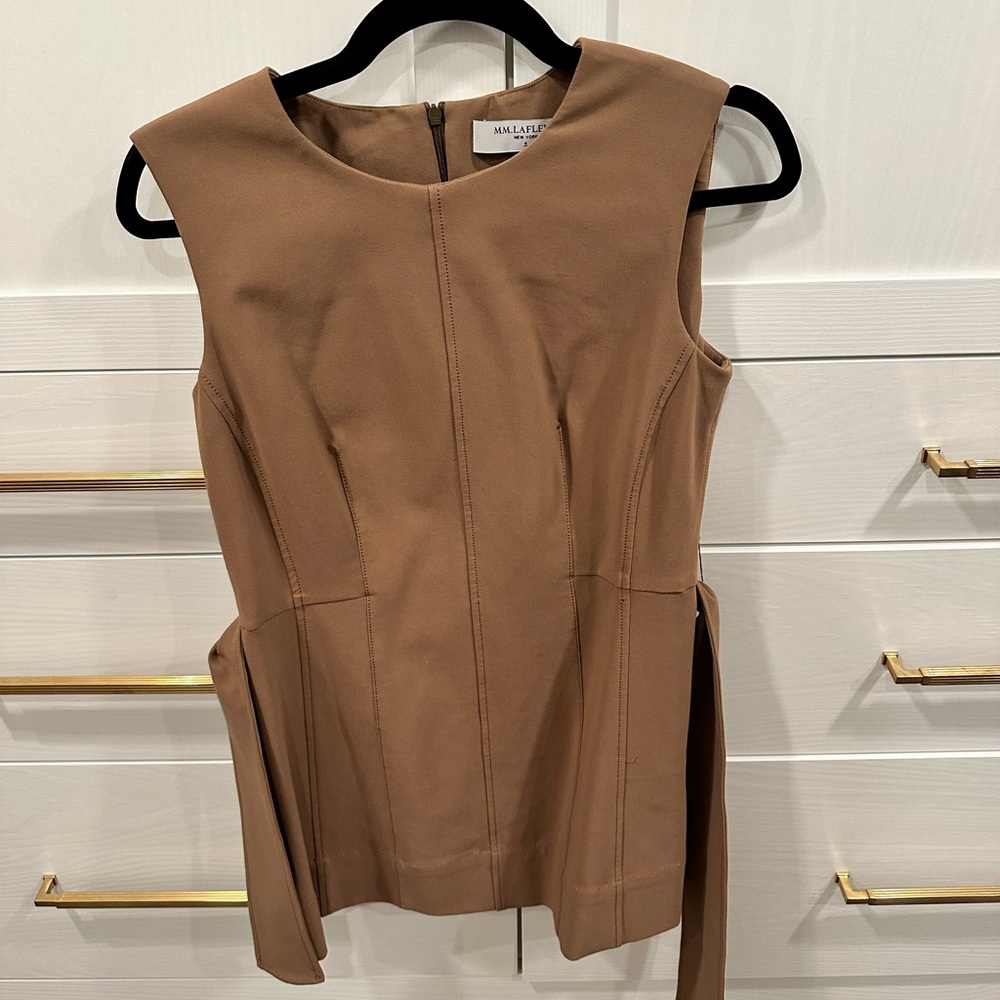 MM LaFleur tie waist sleeves top